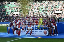 ARSENAL WOMEN CHAMPIONS LEAGUE