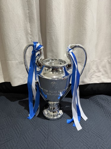 Champions league trophy cm - champions, 44