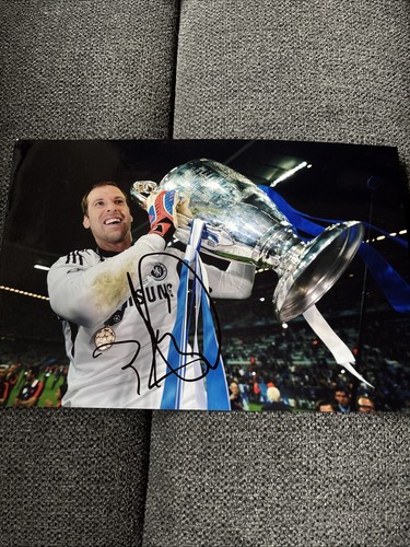 Peta cech chelsea holding the - peta,